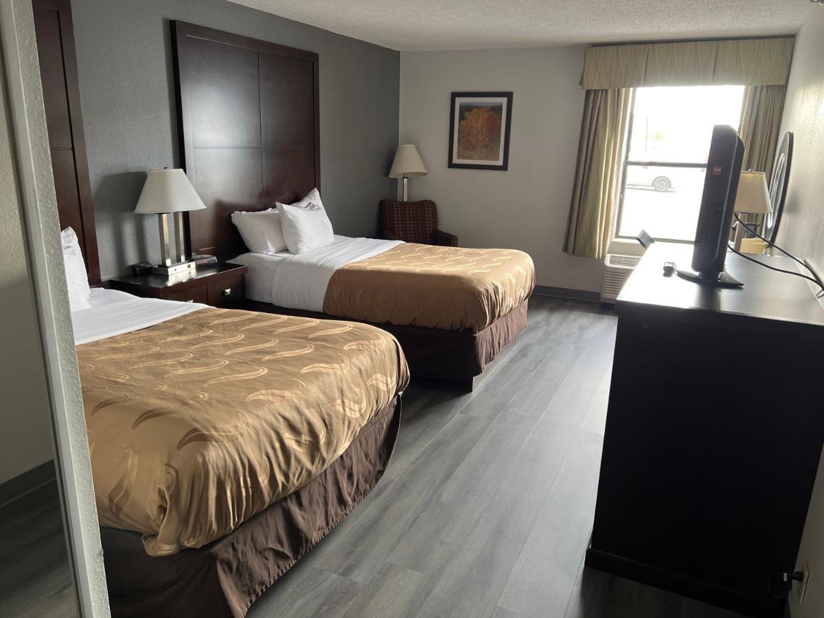 Quality Inn & Suites Rosemount Екстер'єр фото