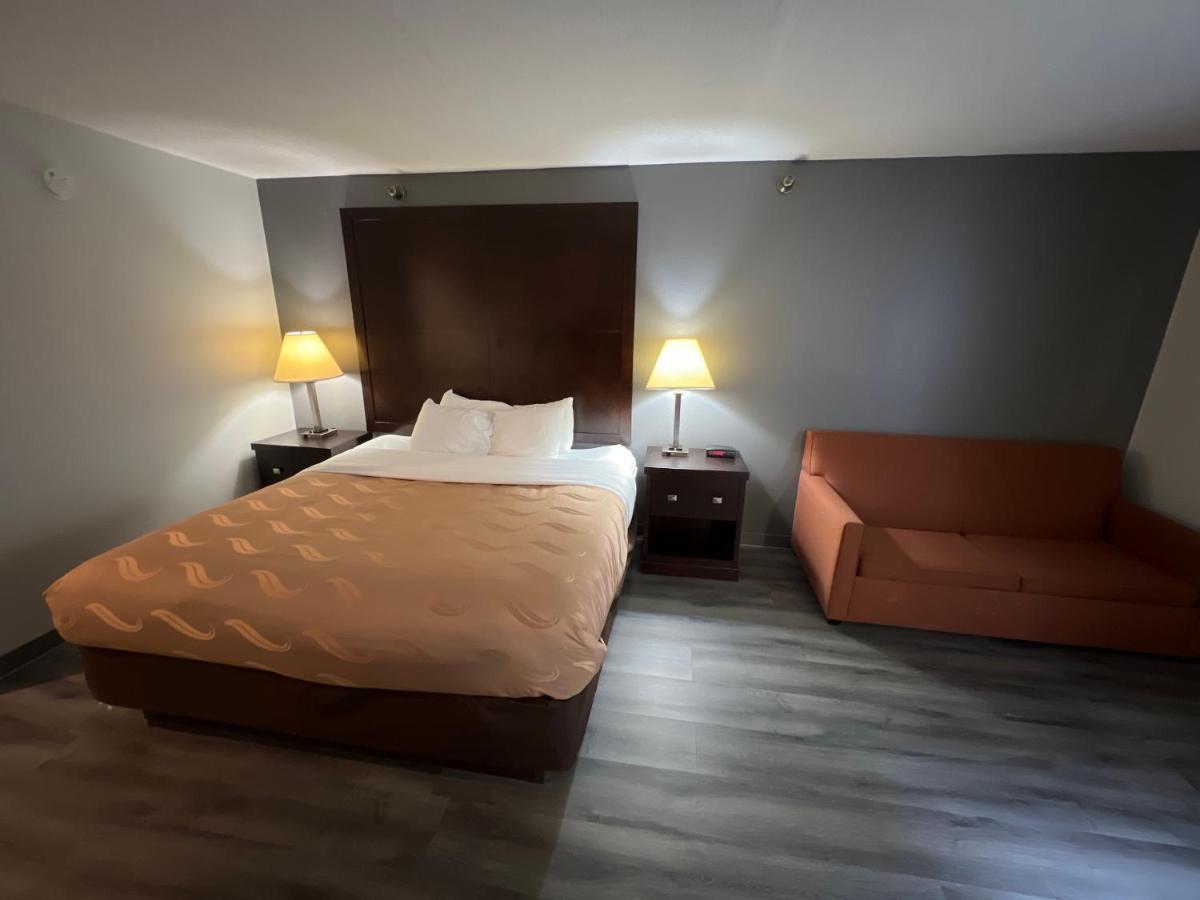 Quality Inn & Suites Rosemount Екстер'єр фото
