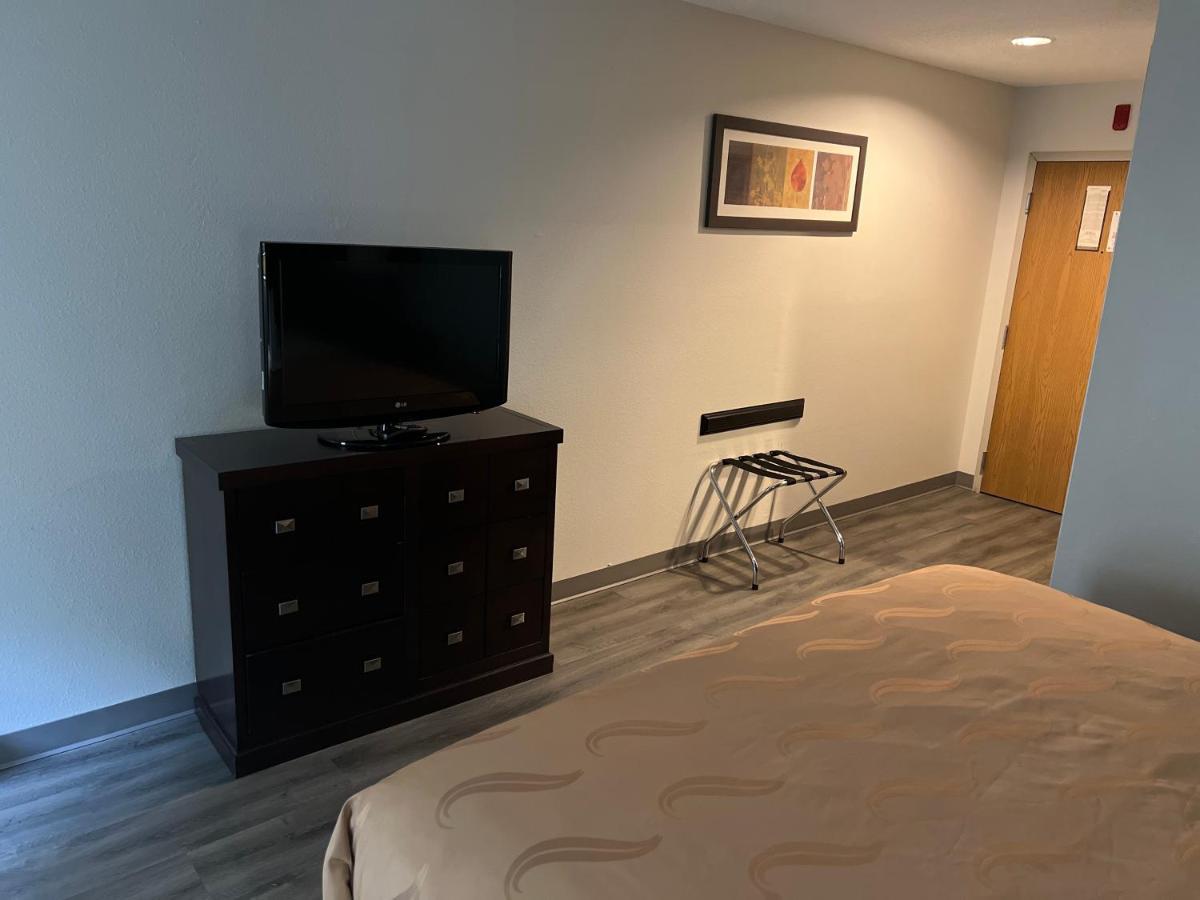 Quality Inn & Suites Rosemount Екстер'єр фото