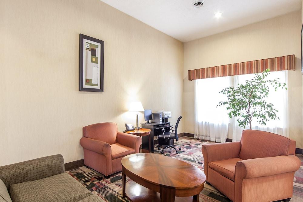 Quality Inn & Suites Rosemount Екстер'єр фото
